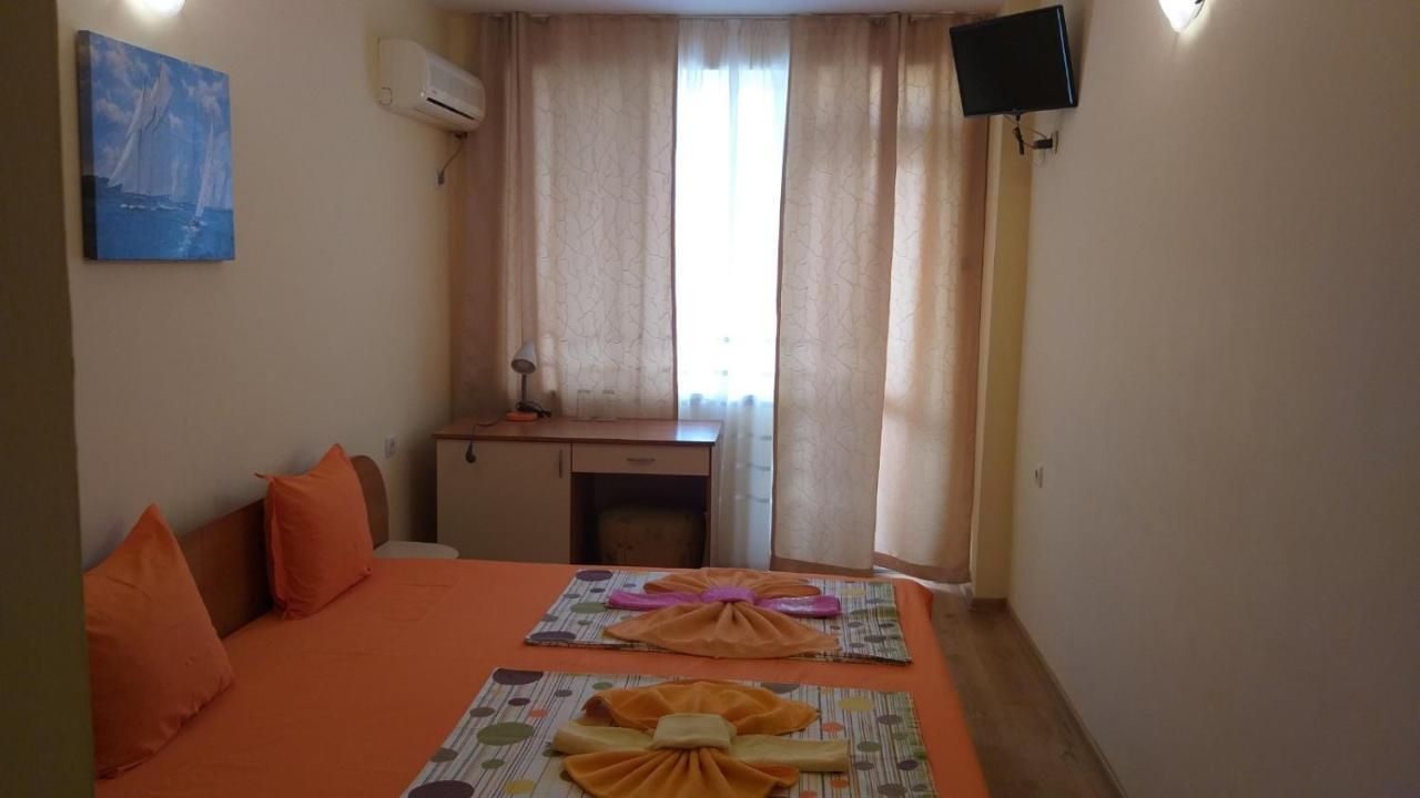 Ivanovi Guest House Primorsko Zewnętrze zdjęcie