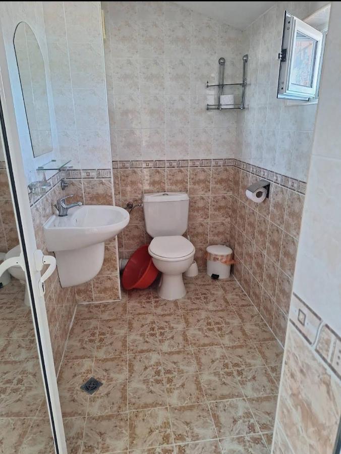 Ivanovi Guest House Primorsko Zewnętrze zdjęcie